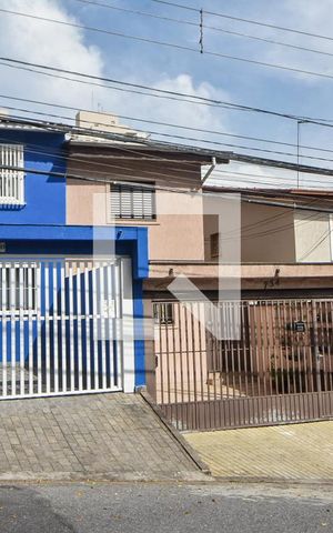 Casa à venda com 120m², 4 quartos e 2 vagasCasa 