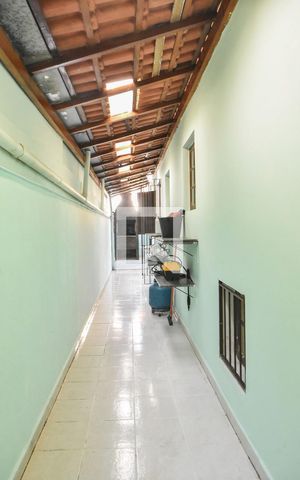 Casa à venda com 120m², 4 quartos e 2 vagasÁrea Externa 