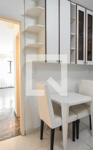 Casa à venda com 120m², 4 quartos e 2 vagasCozinha 