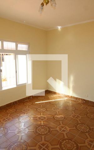 Casa à venda com 190m², 4 quartos e 5 vagasSala