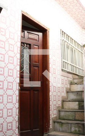 Casa à venda com 126m², 3 quartos e 1 vagaEscada