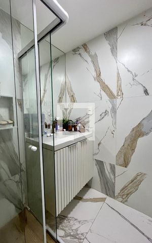 Apartamento à venda com 67m², 3 quartos e 1 vaga Apartamento à venda com 67m², 3 quartos e 1 vagaBanheiro Social