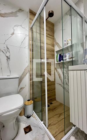 Apartamento à venda com 67m², 3 quartos e 1 vaga Apartamento à venda com 67m², 3 quartos e 1 vagaBanheiro Social