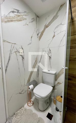 Apartamento à venda com 67m², 3 quartos e 1 vaga Apartamento à venda com 67m², 3 quartos e 1 vagaBanheiro Social
