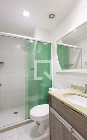 Studio à venda com 33m², 1 quarto e 1 vaga Studio à venda com 33m², 1 quarto e 1 vagaBanheiro Social
