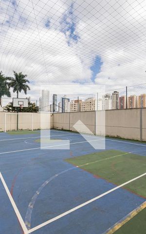 Studio à venda com 33m², 1 quarto e 1 vaga Studio à venda com 33m², 1 quarto e 1 vagaQuadra
