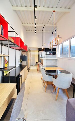 Apartamento à venda com 110m², 2 quartos e 2 vagasCobertura 
