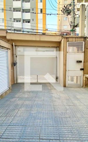 Apartamento à venda com 110m², 2 quartos e 2 vagas Apartamento à venda com 110m², 2 quartos e 2 vagasEntrada