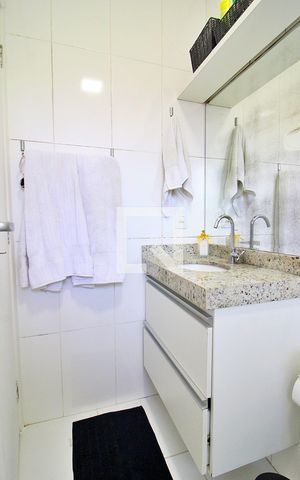 Apartamento à venda com 110m², 2 quartos e 2 vagasBanheiro da Suíte