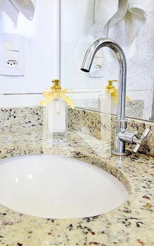 Apartamento à venda com 110m², 2 quartos e 2 vagasBanheiro da Suíte