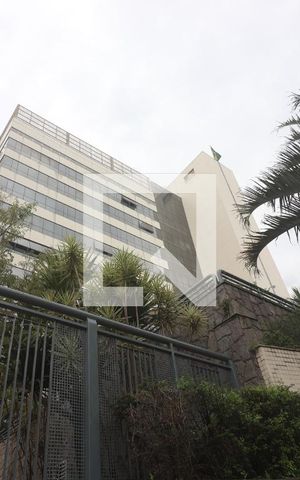 Studio para alugar com 38m², 1 quarto e 1 vagaFachada do prédio