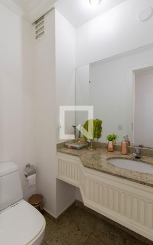 Apartamento à venda com 178m², 4 quartos e 3 vagas Apartamento à venda com 178m², 4 quartos e 3 vagasLavabo
