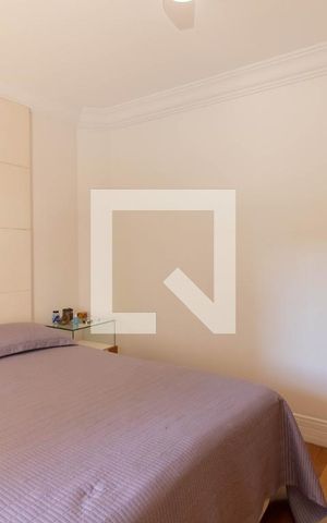 Apartamento à venda com 178m², 4 quartos e 3 vagas Apartamento à venda com 178m², 4 quartos e 3 vagasSuíte 1