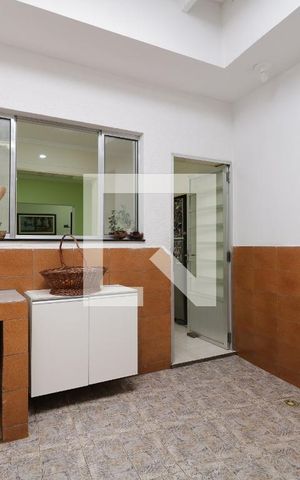 Casa à venda com 249m², 4 quartos e 3 vagasÁrea de Serviço