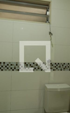 Casa à venda com 249m², 4 quartos e 3 vagasBanheiro 1