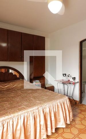 Casa à venda com 249m², 4 quartos e 3 vagasSuite