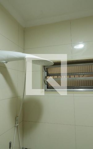 Casa à venda com 249m², 4 quartos e 3 vagasBanheiro 1