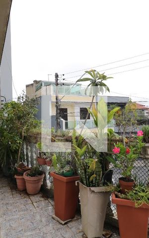 Casa à venda com 249m², 4 quartos e 3 vagasSuite - Varanda