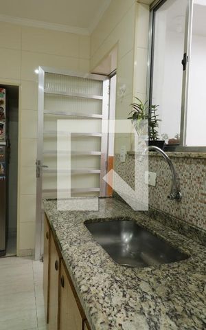 Casa à venda com 249m², 4 quartos e 3 vagasCozinha