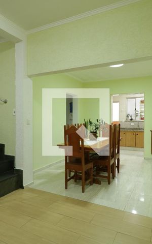 Casa à venda com 249m², 4 quartos e 3 vagasSala de Entrada