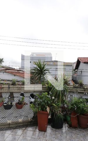 Casa à venda com 249m², 4 quartos e 3 vagasSuite - Varanda