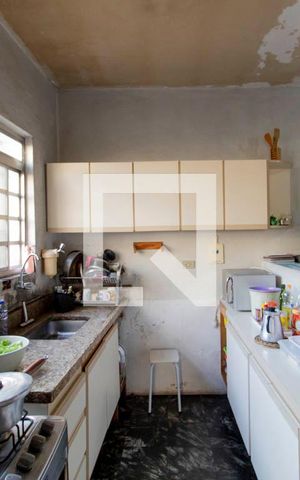 Casa à venda com 185m², 2 quartos e 1 vaga Casa à venda com 185m², 2 quartos e 1 vagaCozinha