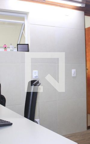 Casa de condomínio à venda com 130m², 3 quartos e 2 vagasSótão