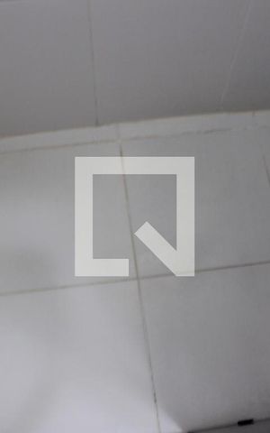 Casa de condomínio à venda com 130m², 3 quartos e 2 vagasBanheiro da 1º Suíte