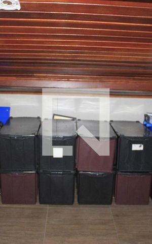 Casa de condomínio à venda com 130m², 3 quartos e 2 vagasSótão