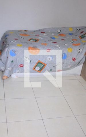 Casa de condomínio à venda com 130m², 3 quartos e 2 vagasSuíte 2