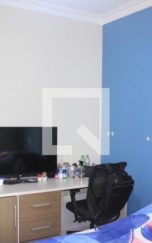 Casa de condomínio à venda com 130m², 3 quartos e 2 vagasSuíte 3