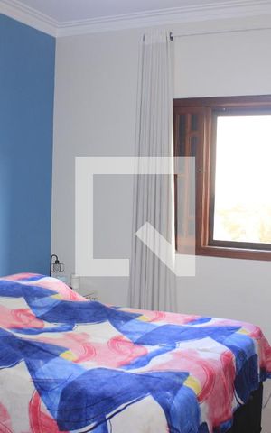 Casa de condomínio à venda com 130m², 3 quartos e 2 vagasSuíte 3