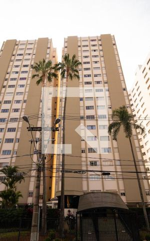 Apartamento à venda com 90m², 3 quartos e 1 vaga Apartamento à venda com 90m², 3 quartos e 1 vagaFachada