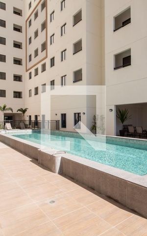 Apartamento à venda com 24m², 1 quarto e sem vaga Apartamento à venda com 24m², 1 quarto e sem vagaÁrea comum - Piscina