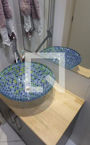 Casa para alugar com 150m², 2 quartos e 2 vagasBanheiro 2