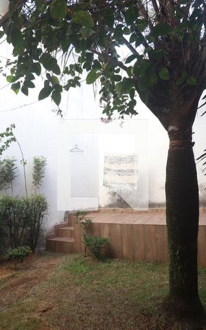 Casa para alugar com 150m², 2 quartos e 2 vagasQuintal