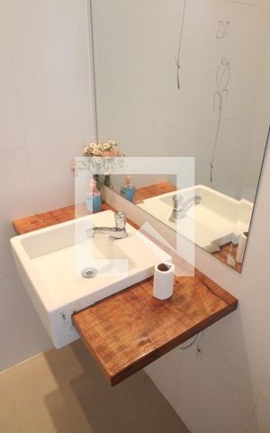 Casa para alugar com 150m², 2 quartos e 2 vagasBanheiro 3