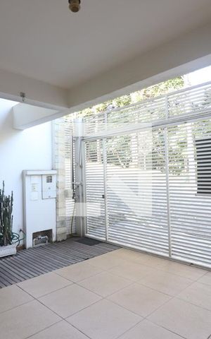 Casa para alugar com 150m², 2 quartos e 2 vagasQuintal