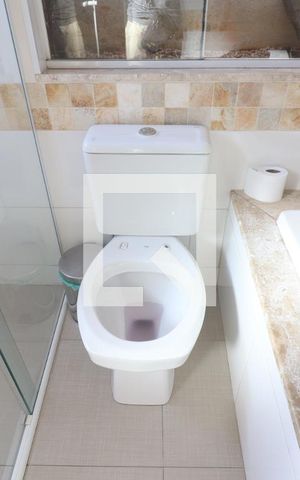 Casa para alugar com 150m², 2 quartos e 2 vagasBanheiro