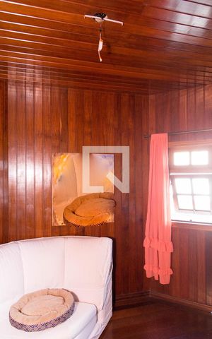Casa para alugar com 250m², 4 quartos e 3 vagasEscritório
