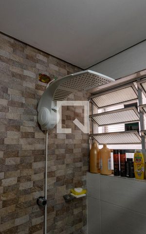 Casa à venda com 300m², 3 quartos e 2 vagasBanheiro
