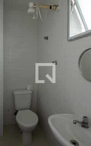 Apartamento à venda com 270m², 4 quartos e 3 vagas Apartamento à venda com 270m², 4 quartos e 3 vagasBanheiro de serviço