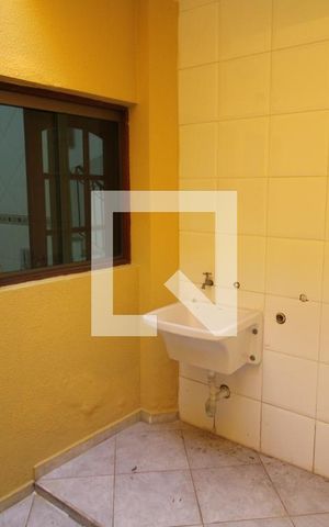 Casa de condomínio para alugar com 130m², 3 quartos e 2 vagasÁrea de Serviço