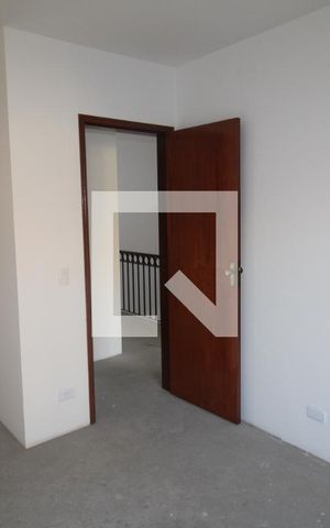 Casa de condomínio para alugar com 130m², 3 quartos e 2 vagasQuarto 2