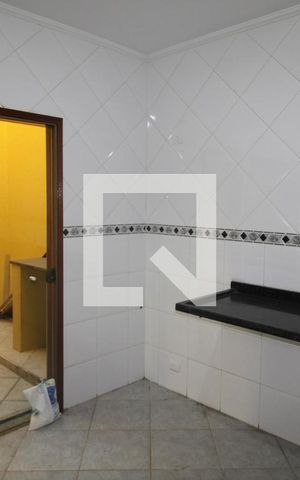 Casa de condomínio para alugar com 130m², 3 quartos e 2 vagasCozinha