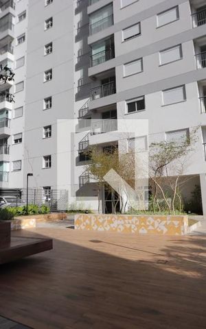 Apartamento para alugar com 46m², 2 quartos e 1 vaga Apartamento para alugar com 46m², 2 quartos e 1 vagaÁrea comum