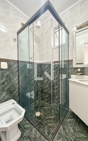 Apartamento para alugar com 100m², 3 quartos e 1 vaga Apartamento para alugar com 100m², 3 quartos e 1 vagaBanheiro 2
