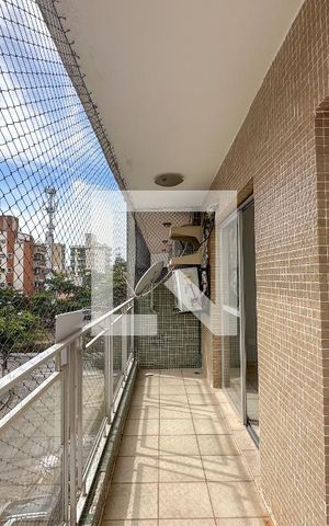 Apartamento para alugar com 100m², 3 quartos e 1 vaga Apartamento para alugar com 100m², 3 quartos e 1 vagaQuarto