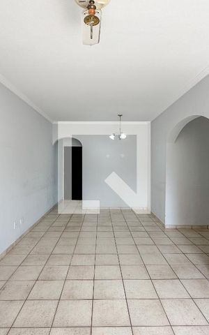Apartamento para alugar com 100m², 3 quartos e 1 vaga Apartamento para alugar com 100m², 3 quartos e 1 vagaSala
