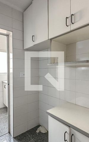 Apartamento para alugar com 100m², 3 quartos e 1 vaga Apartamento para alugar com 100m², 3 quartos e 1 vagaCozinha